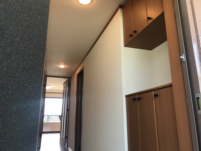 玄関　玄関