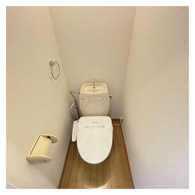 トイレ　※同仕様写真含む