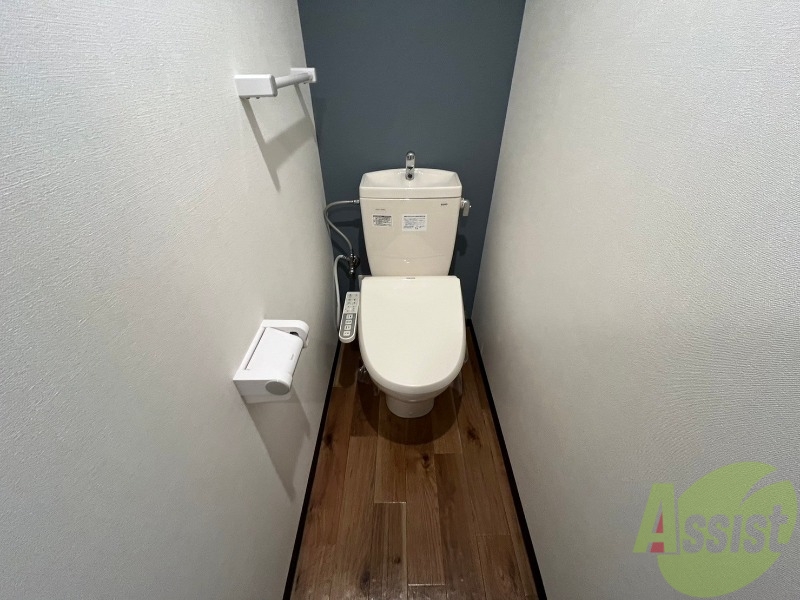 トイレ　シャワートイレになっているので快適です！