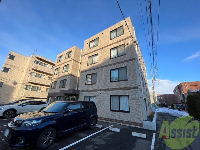 建物外観　札幌市東区北１４条東「レグルス１４」