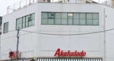 スーパー　アブアブ赤札堂根津店（スーパー）まで140m