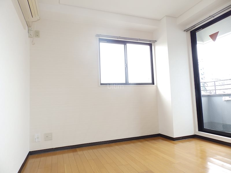 居室・リビング　※同タイプの他のお部屋です