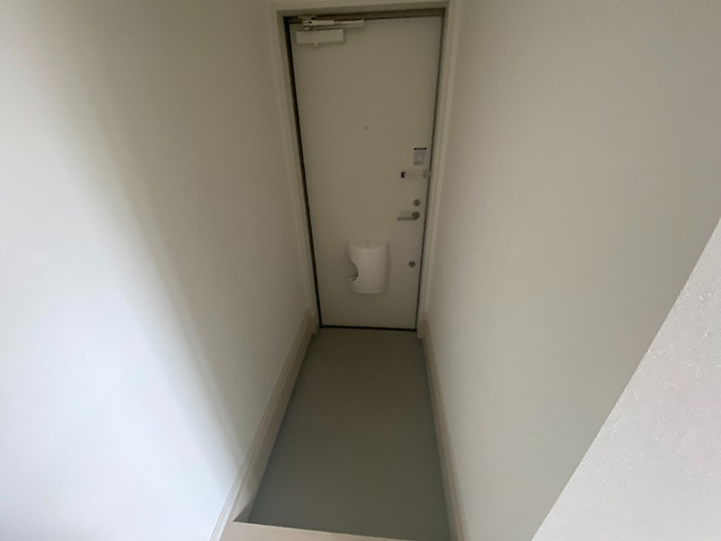 玄関　他部屋写真参考