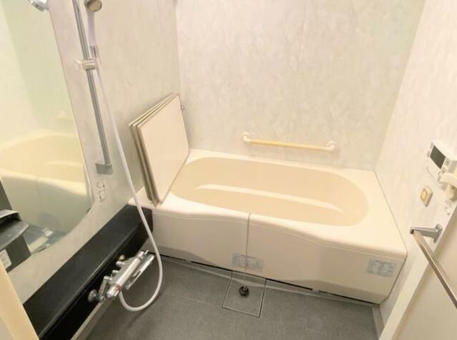 バス・シャワールーム　別部屋参考写真