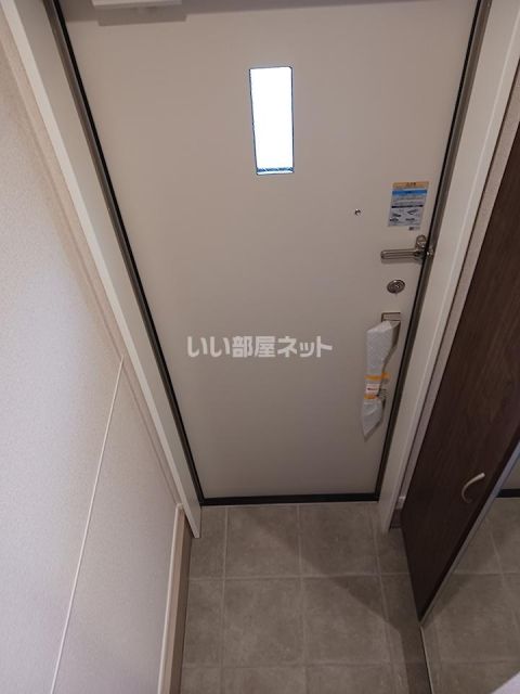 グランテラス H棟の玄関写真