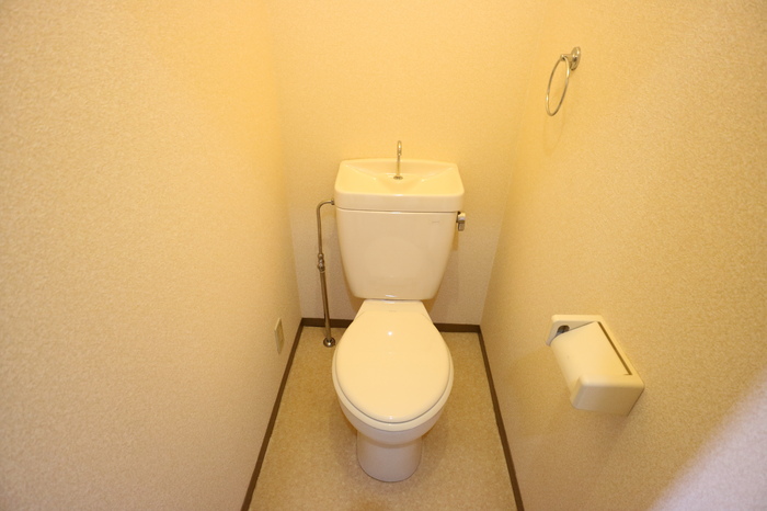 トイレ　トイレもきれいです