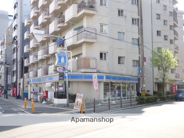 コンビニ　ローソン（コンビニ）まで450m