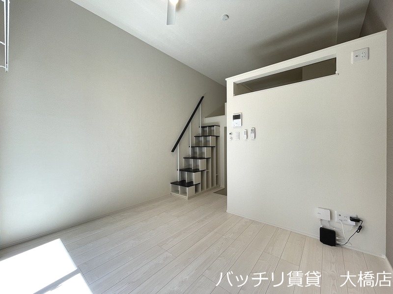 居室・リビング　※同型タイプの為、現状を優先いたします
