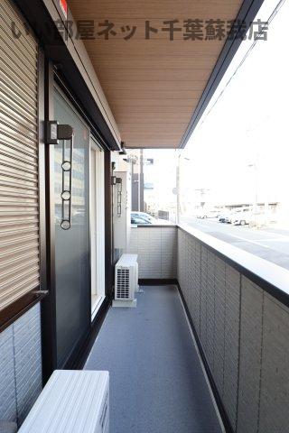 バルコニー　落ち着いた時間を過ごせるバルコニーです