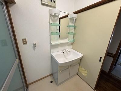 本郷南方貸家の内装写真