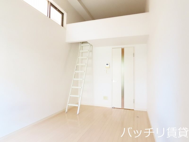 居室・リビング　同型タイプの為、現状を優先いたします