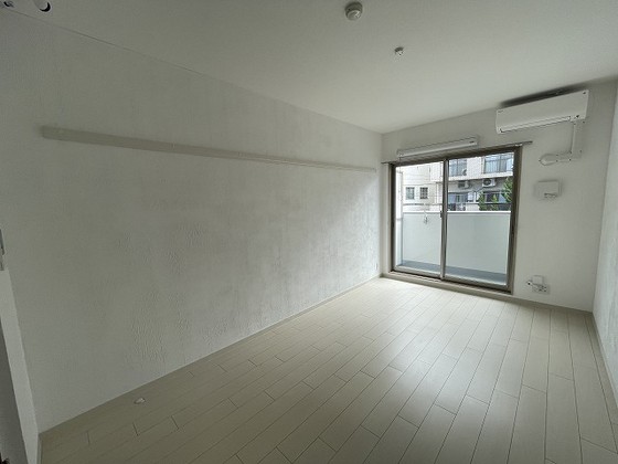 居室・リビング　※別部屋の写真です