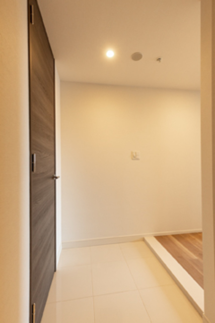 玄関　※写真は同タイプ住戸です。