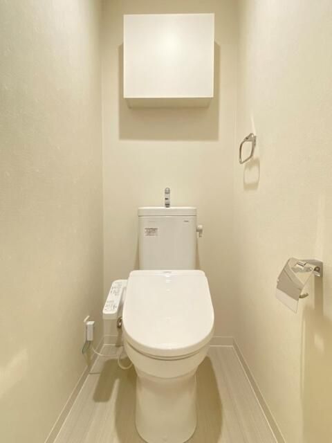 トイレ　清潔感のあるトイレです