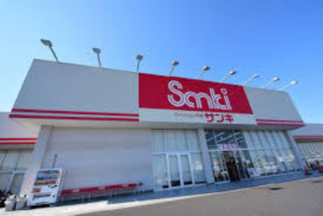 ショッピングセンター　サンキ岸和田店（ショッピングセンター）まで831m