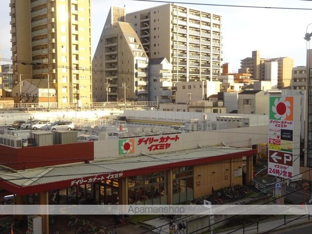 スーパー　デイリーカナートイズミヤ玉造店（スーパー）まで731m