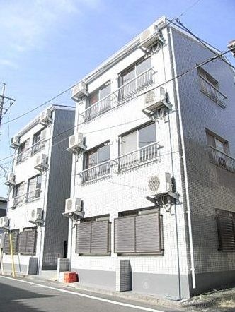 建物外観　八王子駅徒歩圏内で通勤通学便利です。