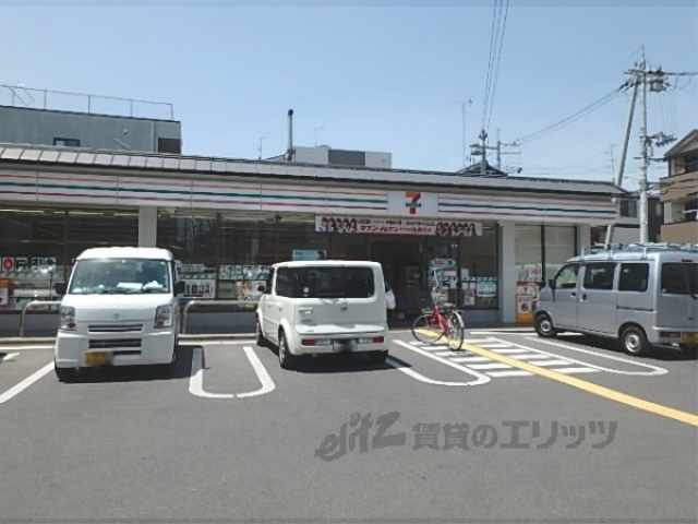 コンビニ　セブンイレブン京都佐井通丸太町（コンビニ）まで110m