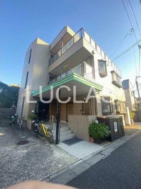 建物外観　『想いの先を照らし出す。』信頼が必要だから、ルクラスへ。