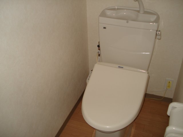 トイレ　トイレ（イメージ）
