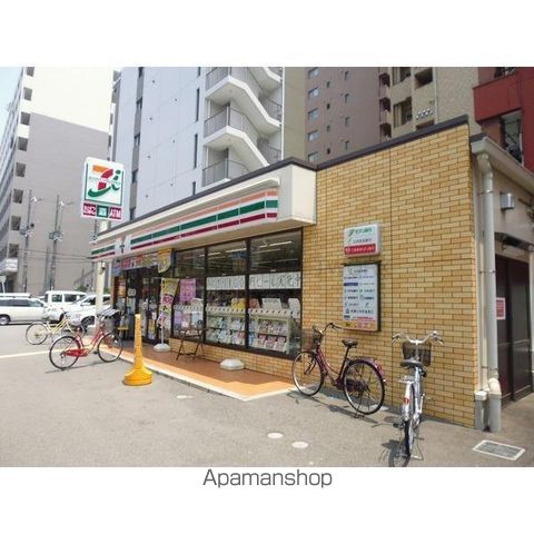 コンビニ　セブンイレブン（コンビニ）まで16m