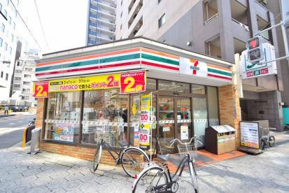 コンビニ　セブン－イレブン大阪内本町２丁目店（コンビニ）まで178m