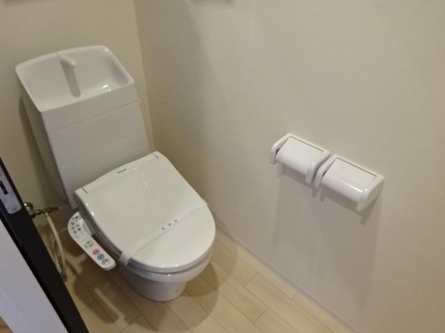 トイレ　シャワー付トイレ