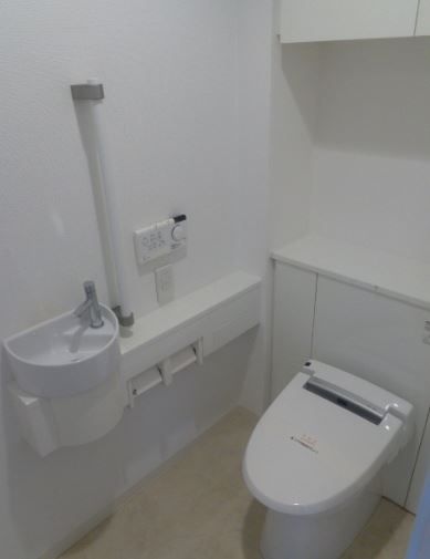 トイレ　ゆったりとした空間のトイレです