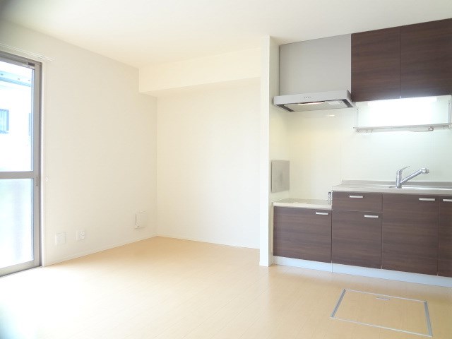 居室・リビング　※同アパート別部屋の参考写真です。