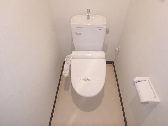 フォーチュン松屋町のトイレ写真