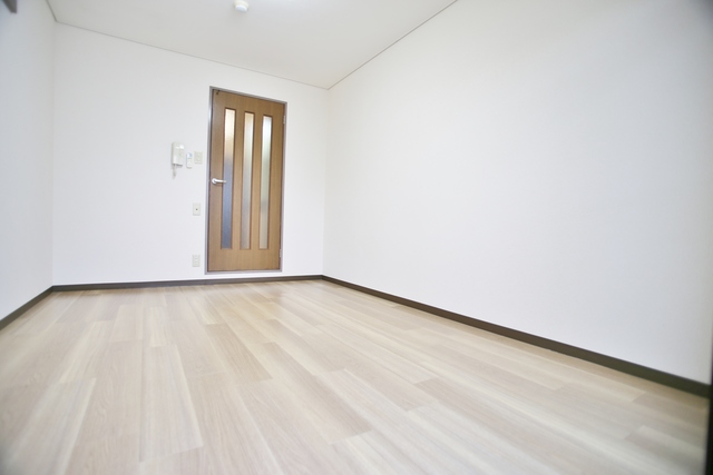 居室・リビング　キレイなお部屋です