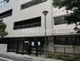 小学校　中野区立みなみの小学校（小学校）まで712m