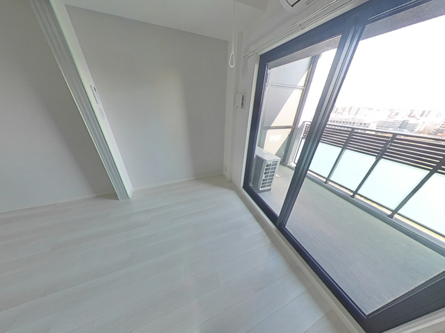 S-RESIDENCE国泰寺町一丁目の居間写真