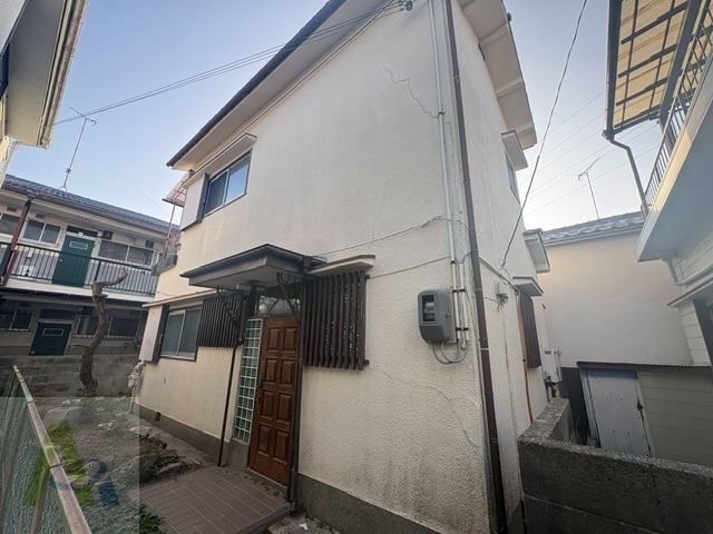 鈴蘭台北町戸建の外観写真