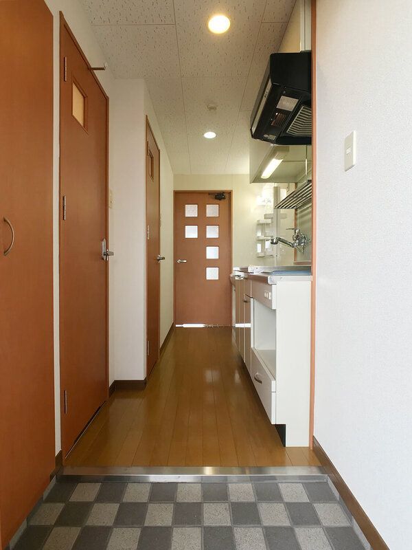地下鉄七隈線 渡辺通駅 徒歩6分 15階建 築21年の内装写真