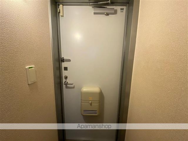 レオパレスKIMISUNの玄関写真
