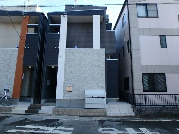 シュクルの外観写真