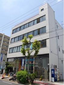 建物外観　綺麗な外観