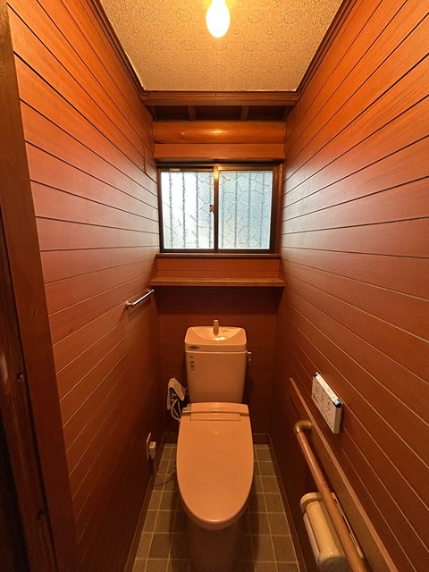 トイレ