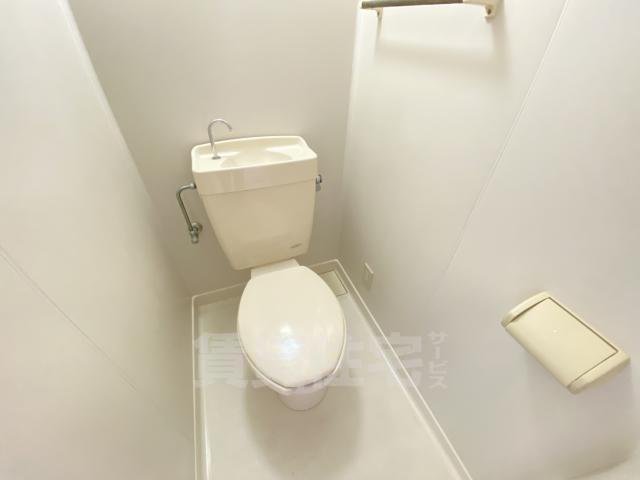 京阪本線 中書島駅 徒歩33分 4階建 築29年のトイレ写真