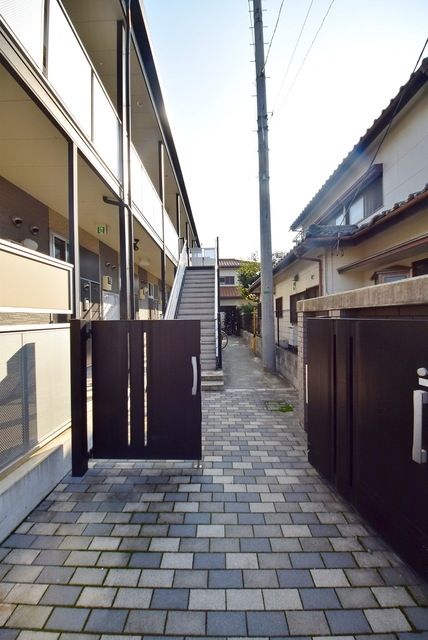 東武東上線 坂戸駅 徒歩6分 2階建 築18年の外観写真