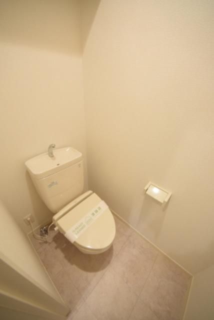 リヴェール高円寺のトイレ写真