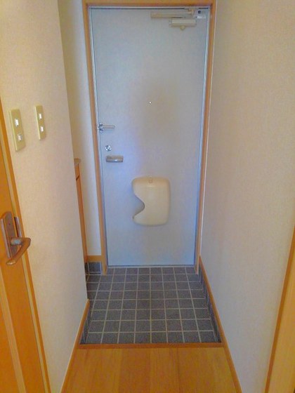 メモリー1の玄関写真