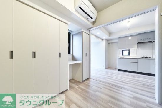 プラウドフラット三越前イーストの内装写真
