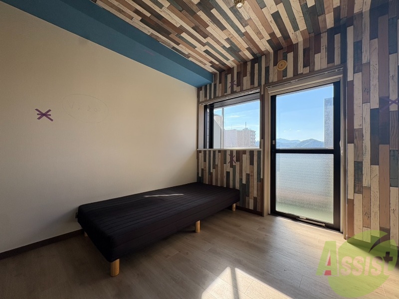 居室・リビング　広くてキレイなお部屋が広がっていて、充実した生活が送れそう。