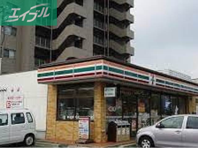 コンビニ　セブンイレブン倉敷市役所北店（コンビニ）まで477m