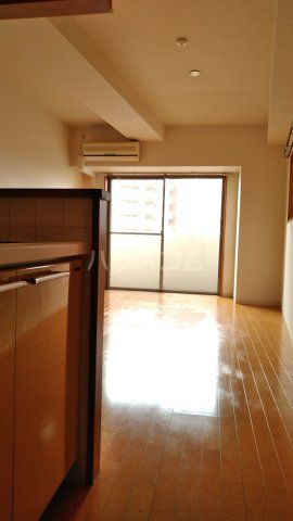 アーバンフラッツ町田の居間写真