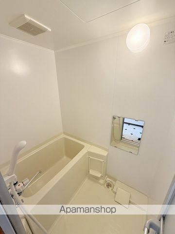 地下鉄東西線 二十四軒駅 徒歩5分 3階建 築22年の風呂写真
