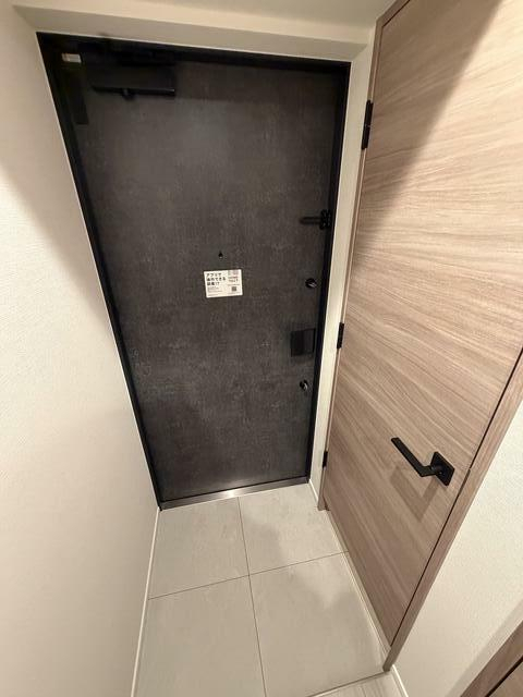 玄関　※別仕様参照