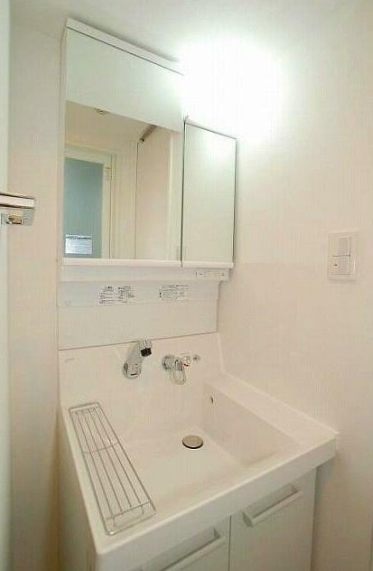洗面設備　別部屋参考写真